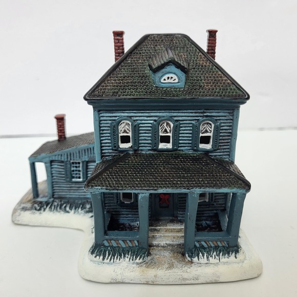 Lang & Wise Town Hall Collectibles Mitchell Homestead Christmas Village 1998 - Picture 2 of 9